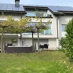 Villa Villa Kaja 1 - Kamin - Pool - Traumhafter Seeblick *