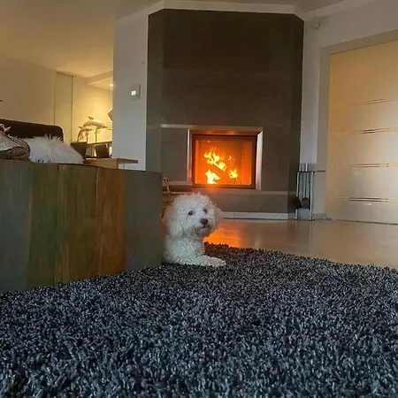 Kaja By Maggie Mit Pool, Kamin Und Traumhaftem Blick Auf Den Villa