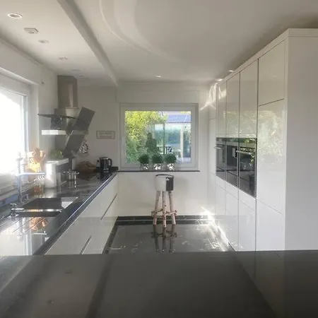 Kaja By Maggie Mit Pool, Kamin Und Traumhaftem Blick Auf Den Villa Möhnesee