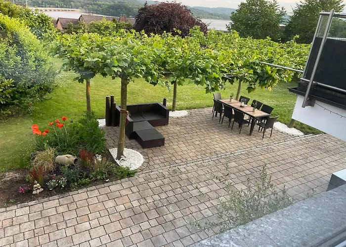 Villa Kaja 1 - Kamin - Pool - Traumhafter Seeblick Villa Möhnesee